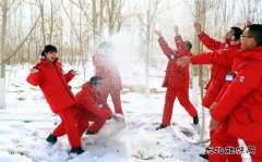过年，澳门威尼斯人网站在岗位上……
